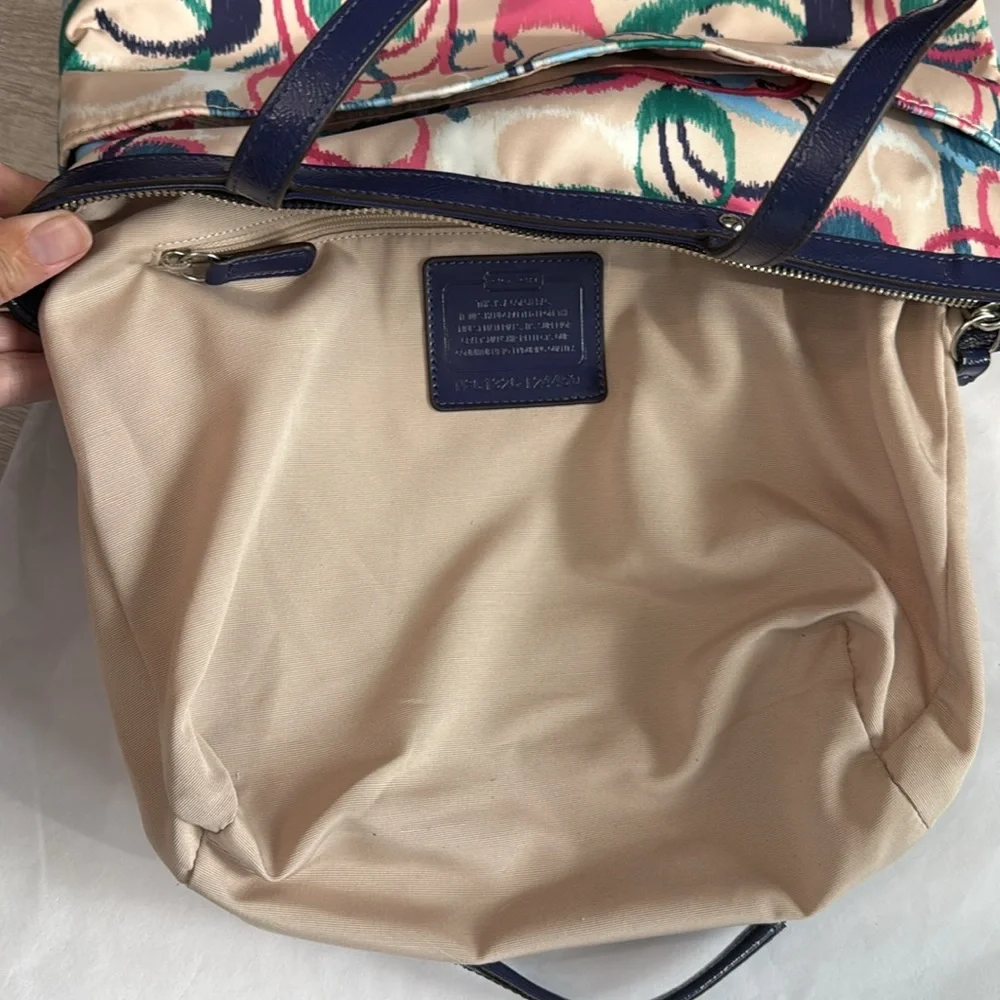 NWOT Coach Ikat Scribble Vintage Signature Top Zip Tote Purse - Picture 8 of 9